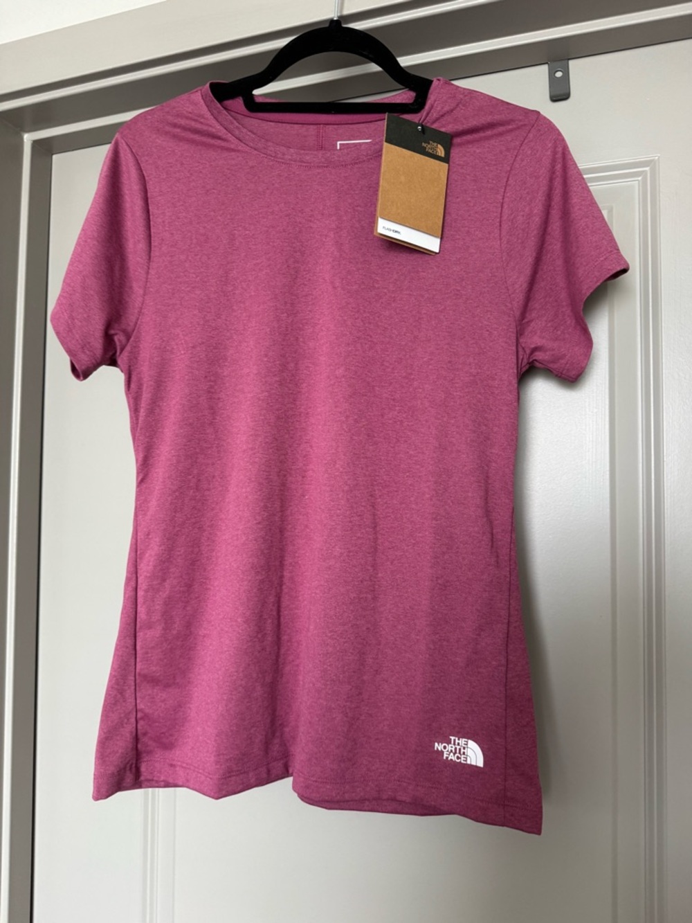 NWT The North Face Women's Short Sleeve Tee - Magenta Heather